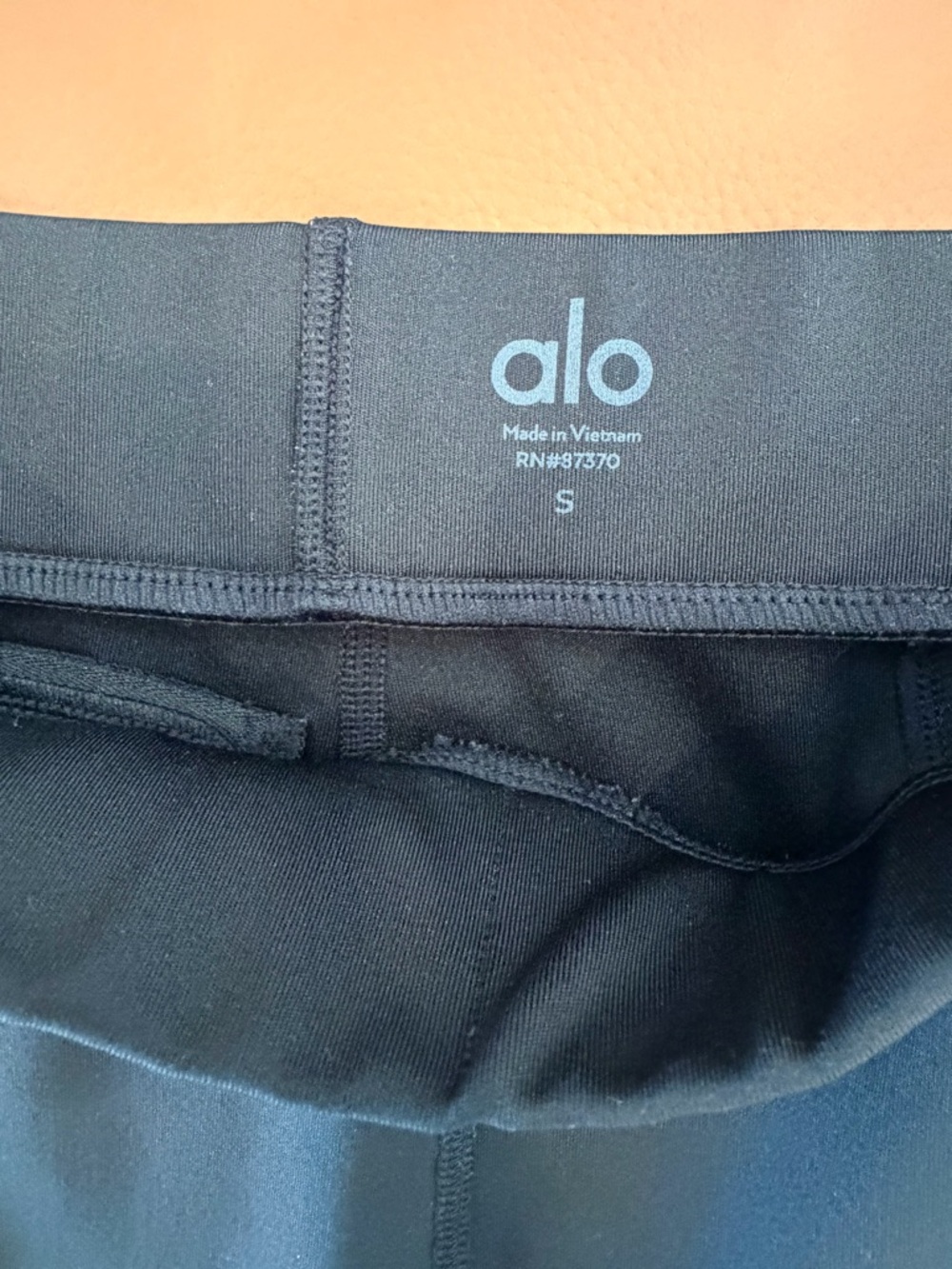 ALO Yoga Black Stirrup Leggings Size S High Waist Performance Activewear - Picture 2 of 5